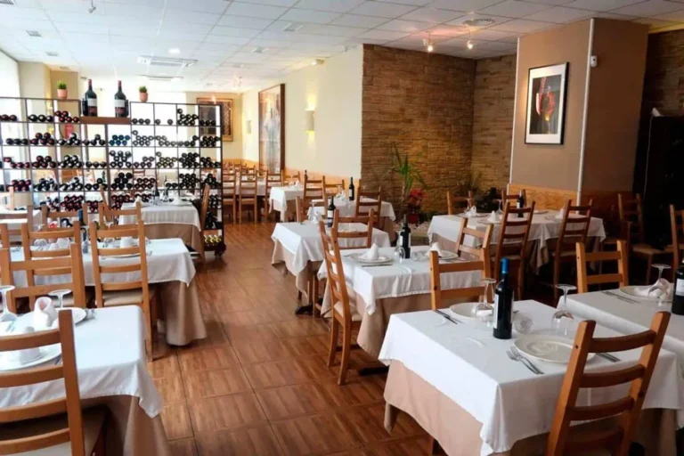 Sala del ristorante Milonga's Santa Justa